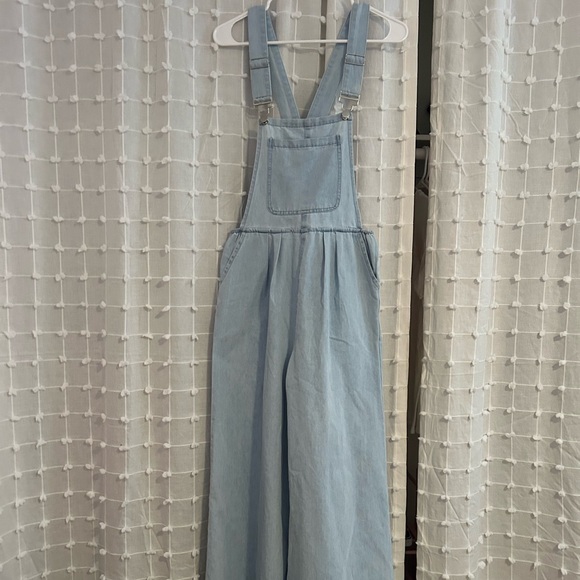 Overalls - Picture 1 of 5